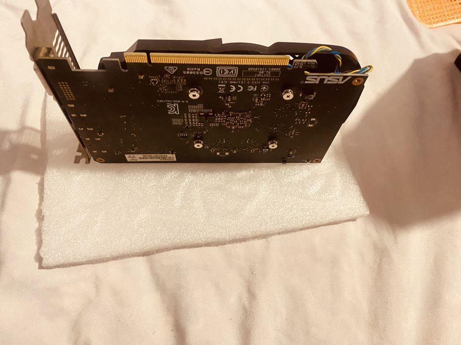 Asus gtx 1650 4 gb