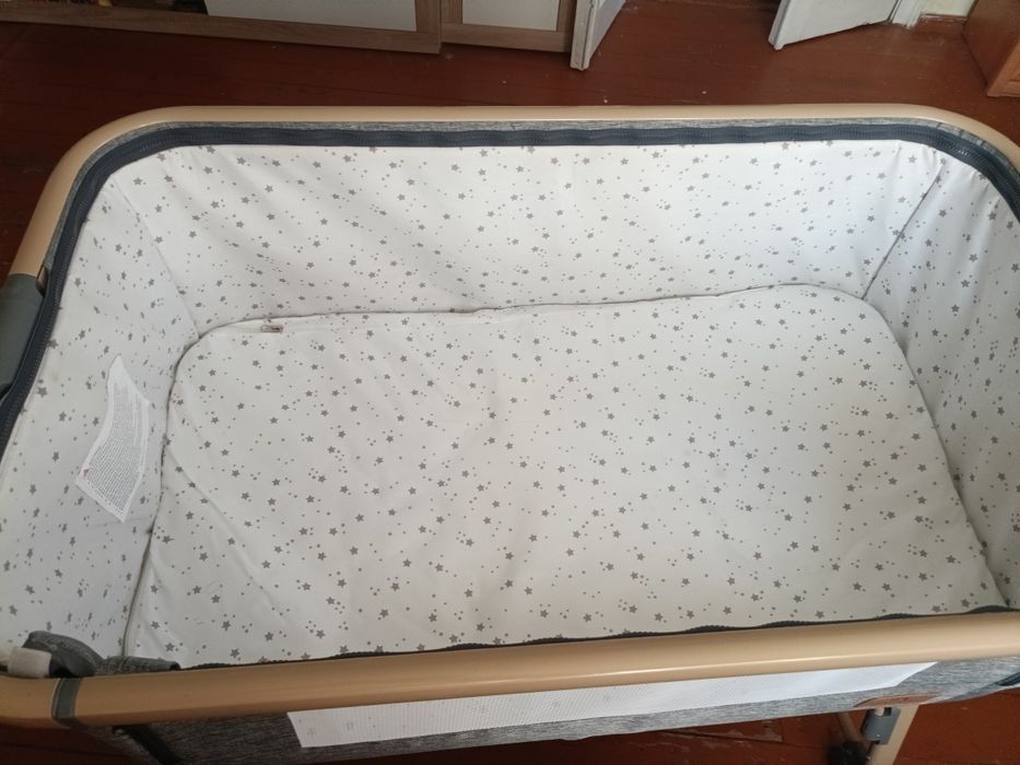 Манеж для новорожденного