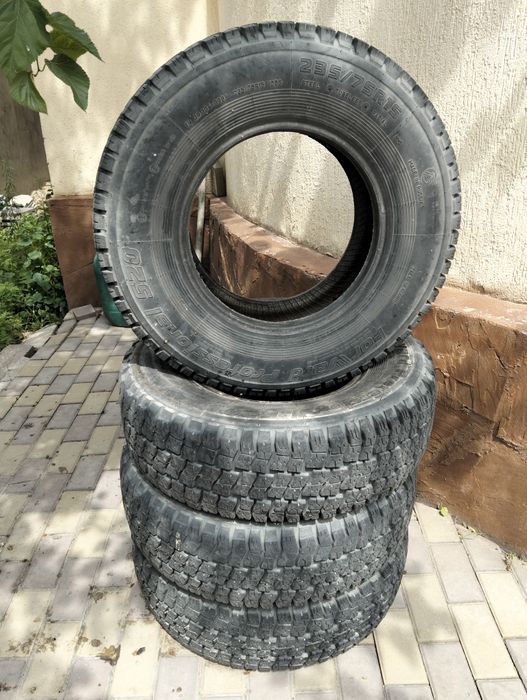 Продам резину, шины 235/75/15
