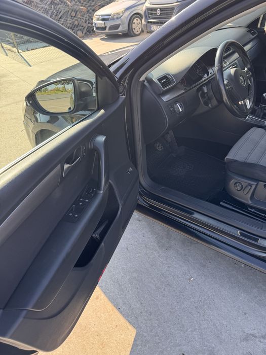 VW Passat 2.0 TDI BlueMotion, 140 CP, cutie manuala 6 trepte, 2013, Euro 5 , f. bine intretinut