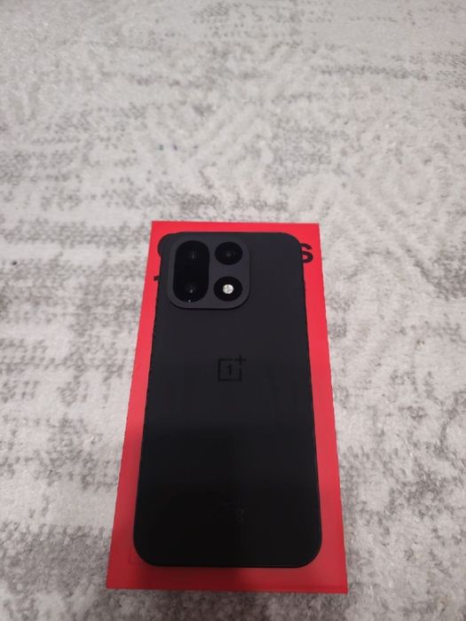 Продам One Pluse 15, 512гб