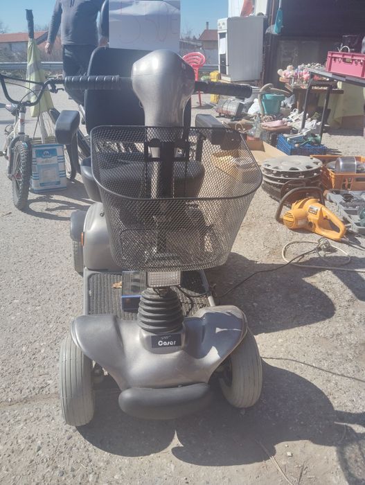 Продавам инвалидна електрическа количка внос от Германия