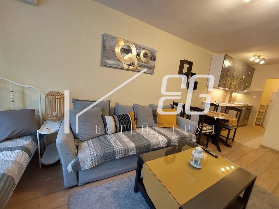 Дава се под наем Двустаен апартамент в Варна, Левски - 70 кв.м за 612 € - Снимка #4