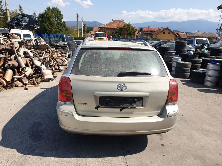 Тойота Авенсис 2.0 d4d на части