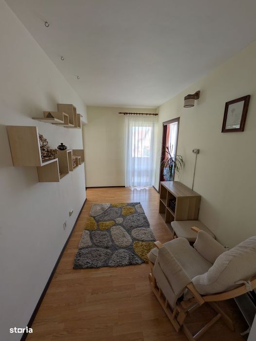 Apartamant, 3 camere, 2 bai, terasa