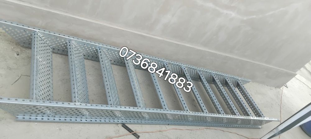 Scări metalice zincate 85x27