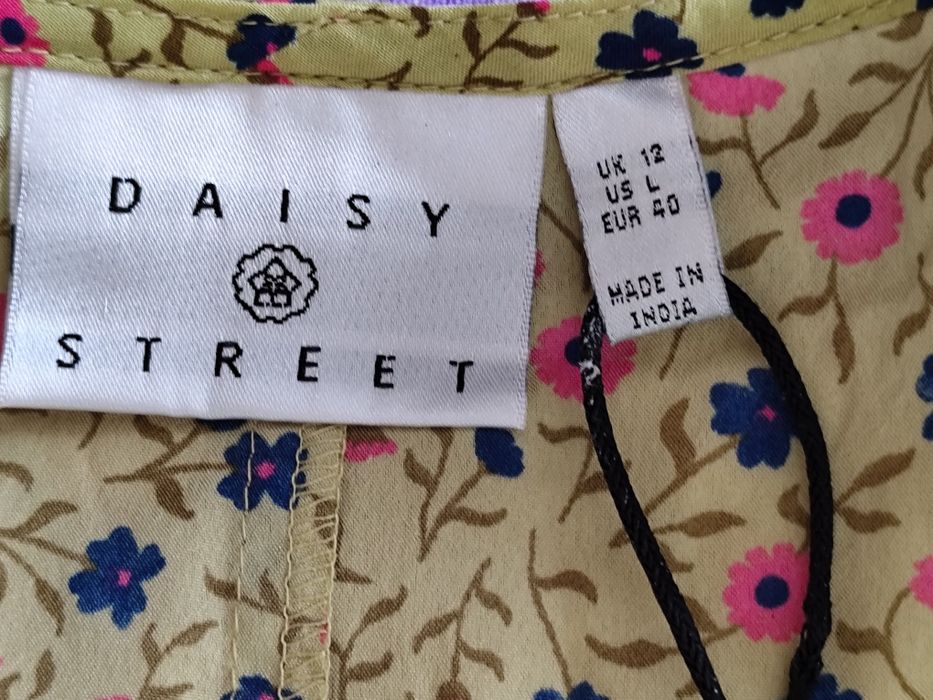 Daisy rochie dama noua M