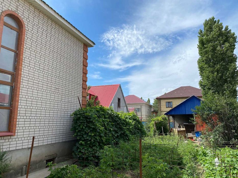 Продаётся уютный коттедж 12 мкр