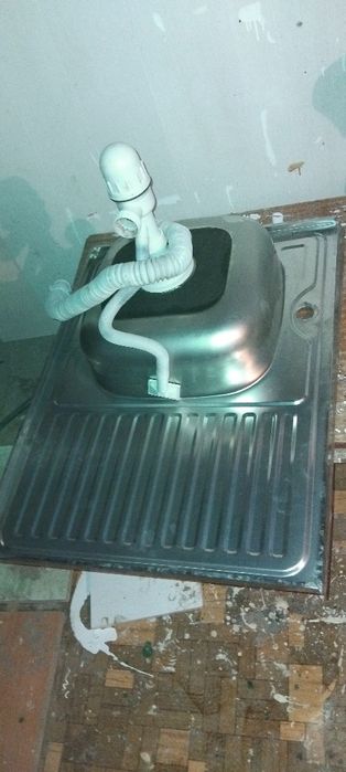 Раквина мойка размері 80×60.