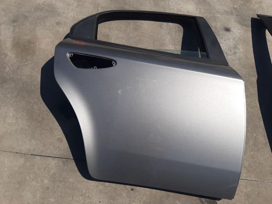 usa portiera dreapta spate alfa romeo 159 limuzina