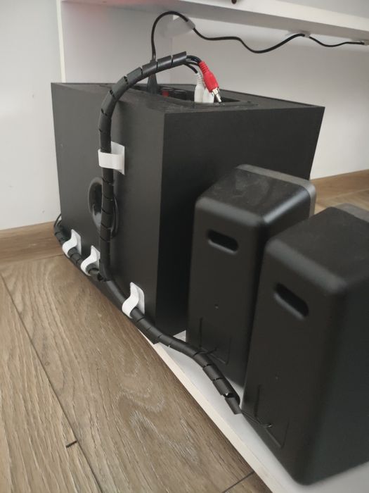 Vând sistem boxe 120W