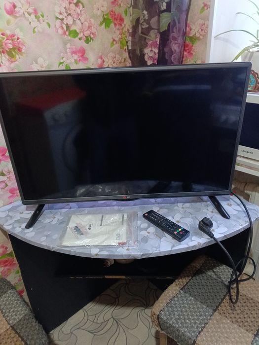 Продам телевизор LG