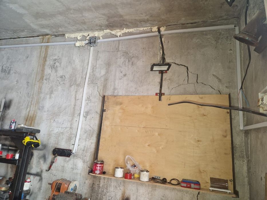 Продам гараж,в районе Орджоникидзе