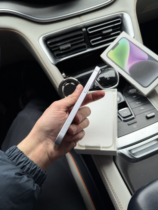 Iphone 14 purple ideal