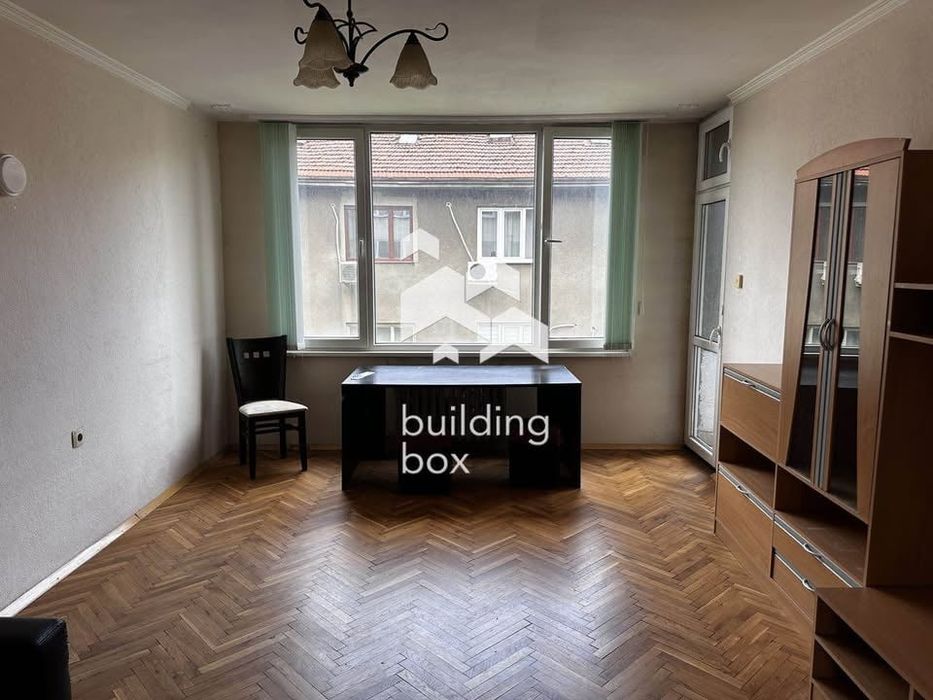 Продава се Тристаен апартамент в София, Център - 90 кв.м за 2040 €/кв.м - Снимка #5