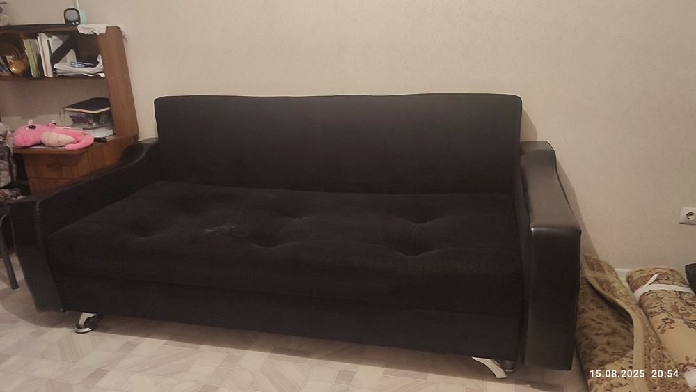 Продам б/у диван