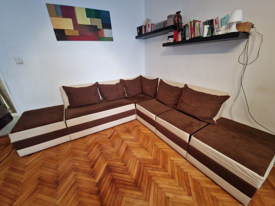 Canapea modulară