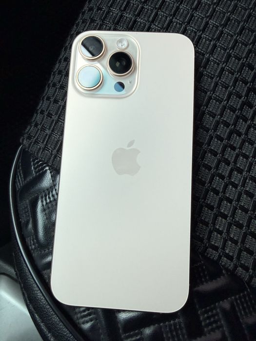 iPhone 16 pro max 256 Desert Titanium