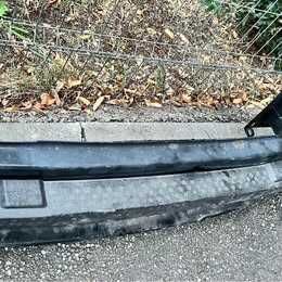 Vând armătură bară față cu protecție antisoc Seat Leon 5F