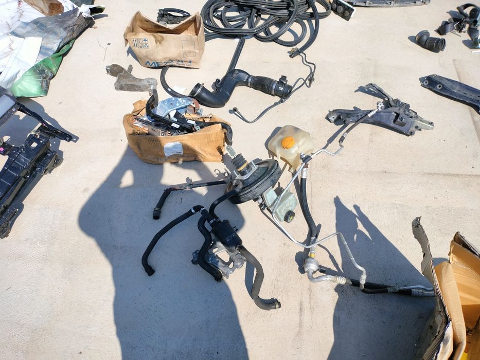 Опел Зафира б -2010 на части