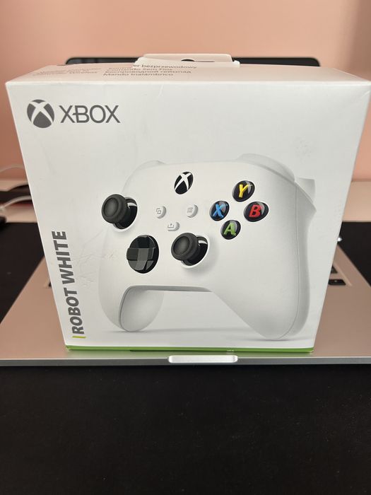 Controller Xbox Series X / S – ca nou, impecabil, la cutie