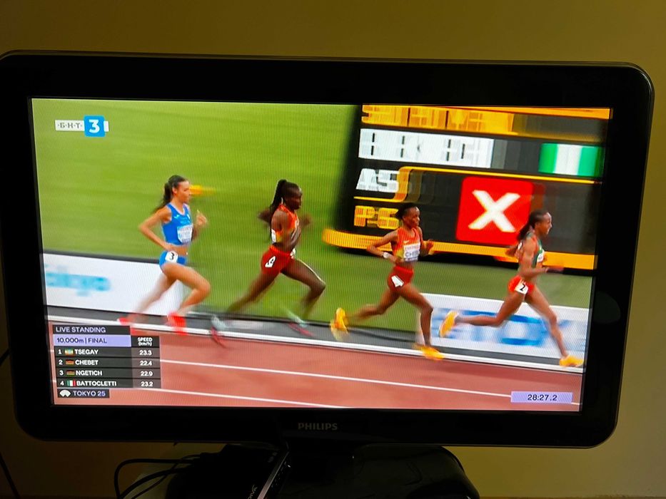 Телевизор Phillips 32 in