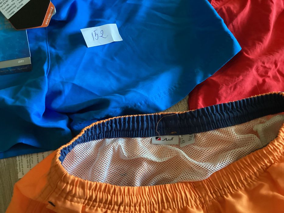 НОВИ Бермуди 158,152,146 ,140 ,134 ,бански.