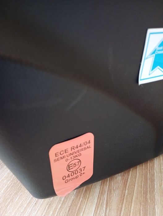 Vand scoică + căruț