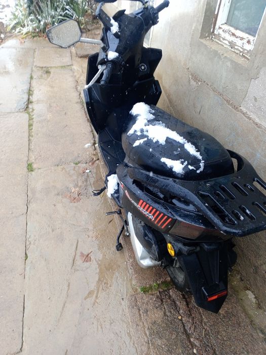 skuter yangi srochna sotiladi