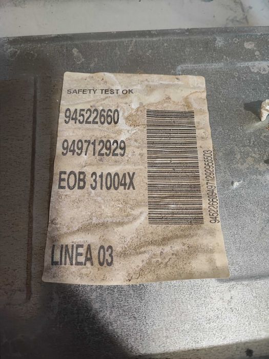 Фурна за вграждане ELECTROLUX
ELECTROLUX EOB-31004X