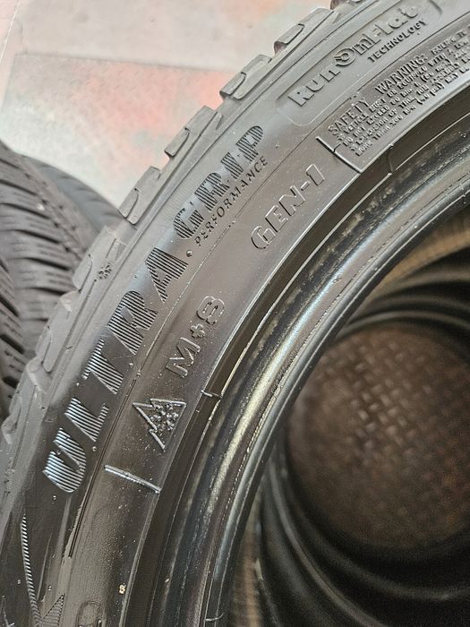 Гуми 225/50/18 дот19