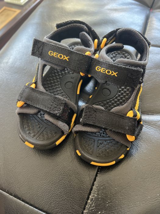 Детски сандали geox