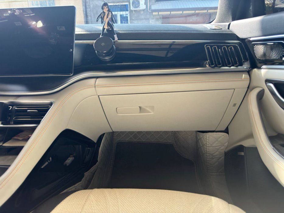 Защитная наклейка на крышку бардачка для BYD Song Plus/Champion