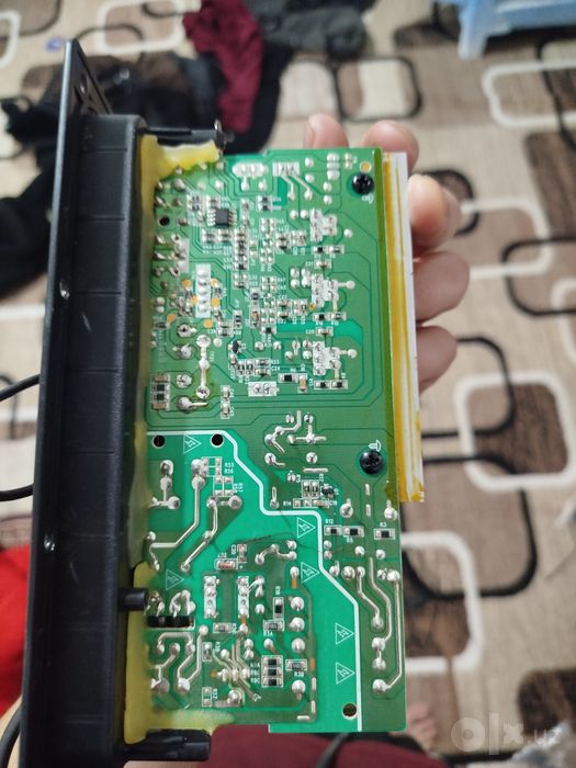 Microlab усилитель sotiladi