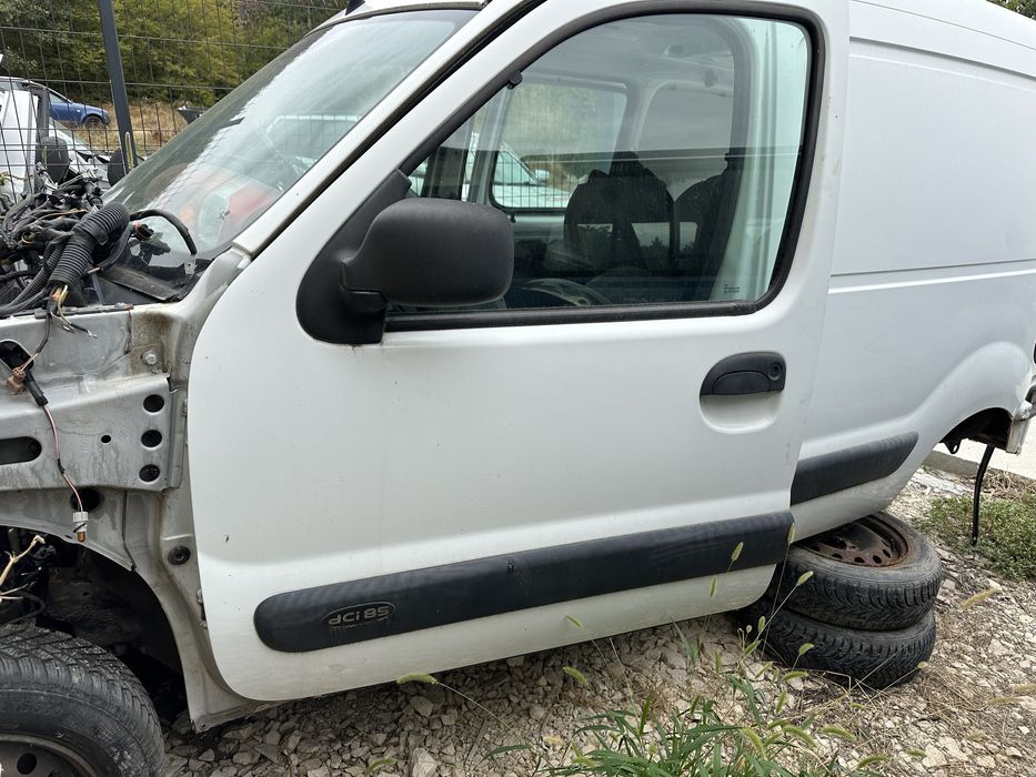 Предна лява врата за Рено Канго