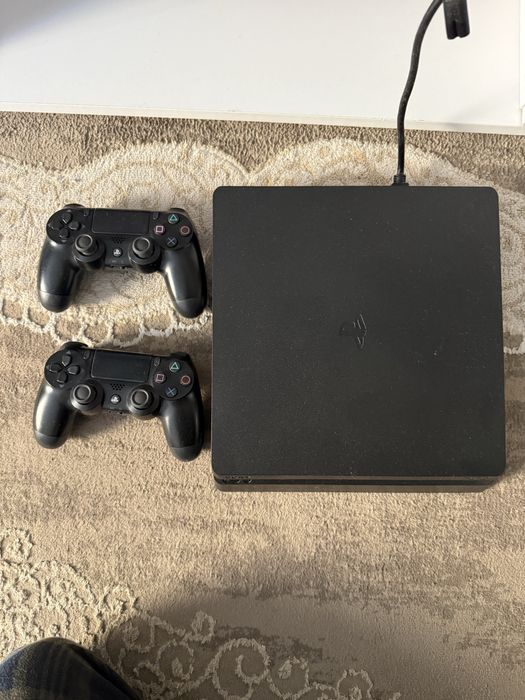 Sony Playstation 4 Slim / Сони Плейстейшен 4 Слим