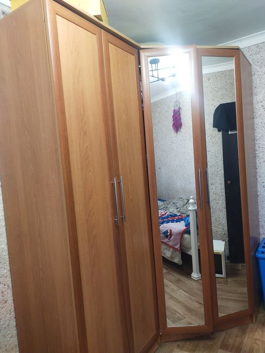 Продам шкаф модульный,угловой