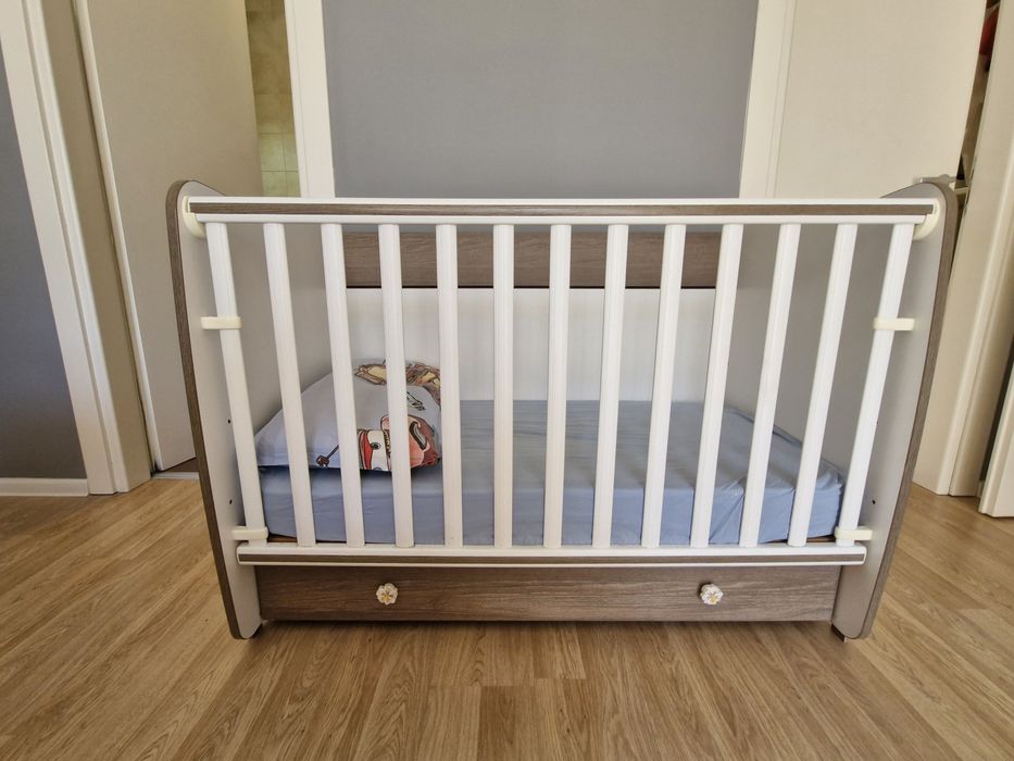 Детско легло Lorelli Dream New, 60/120 см с люлка, става на бюро