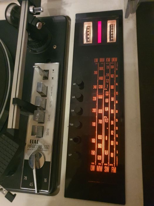 Combina audio cu radio si pickupk-upvintigi