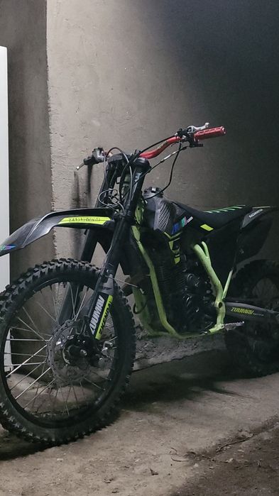 Продам эндуро зуумав к5