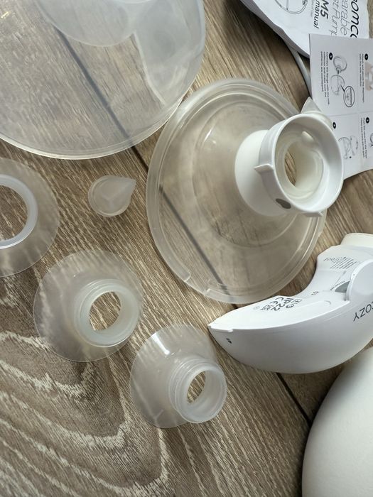 Помпа за кърма momcozy m5