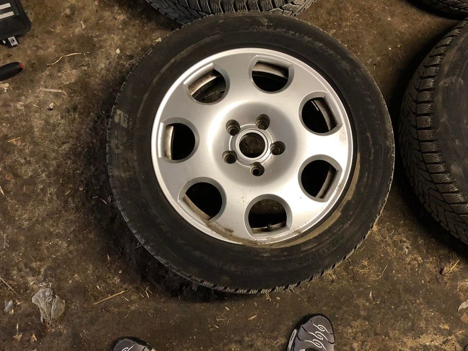 Алуминиеви джанти със зимни гуми 225/45/R16 - 5х112