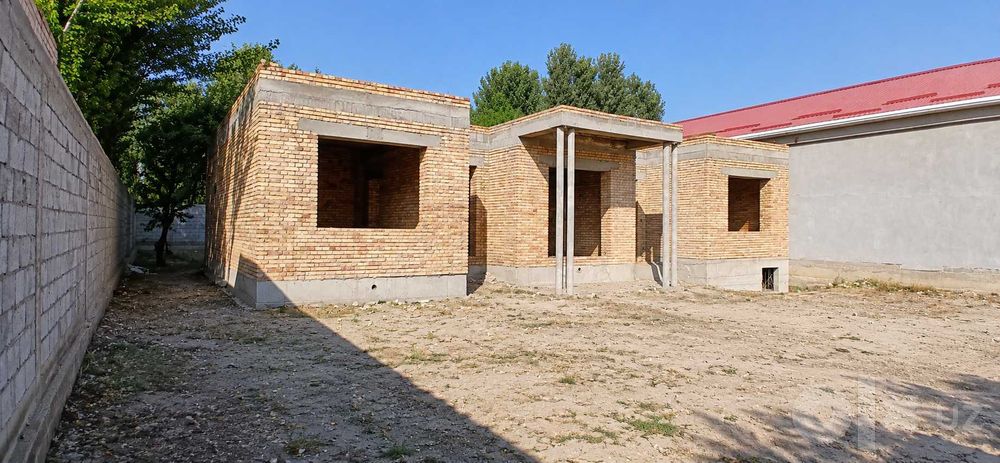 СРОЧНО! 10 сотих ҳовли, 170 м² уй, 5 хона — Жарқишлоқ | $ 55 000