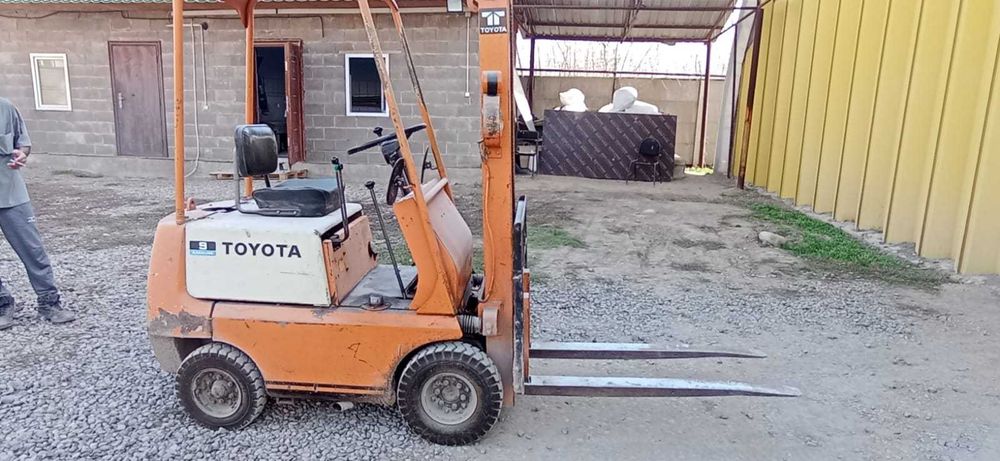 продам КАРу  - погрузчик TOYOTA