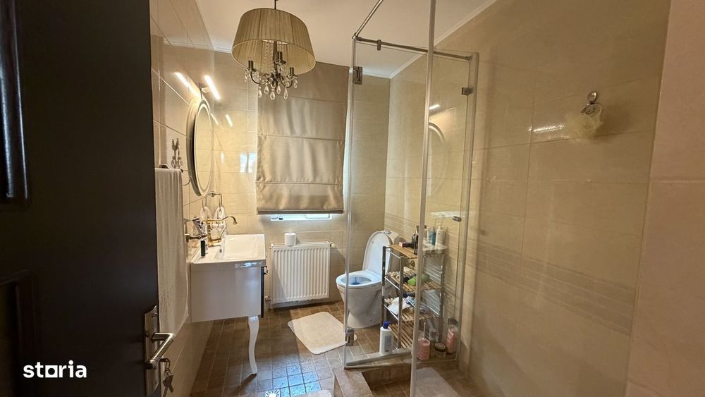 Vila superba 5 camere , Rosu, Chiajna, mobilata utilata lux