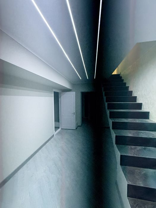 3 xonali va 1 xonali obshiy dapasi 120 kvadrat padval 120 kvadrat