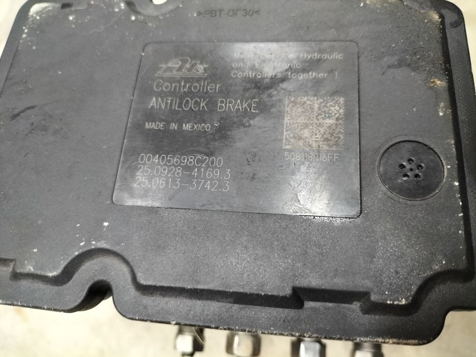 Abs модул Dodge Journey / Додж Джърни 2010г.

Номер: 00405698C200