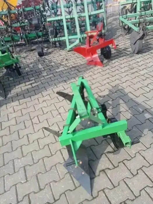 Plug pentru tractoraș cu 2 cormane