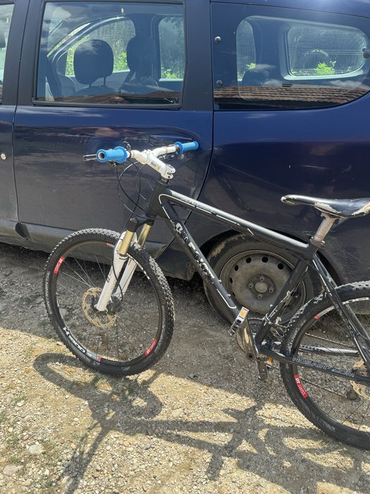 Bicicleta de vanzare