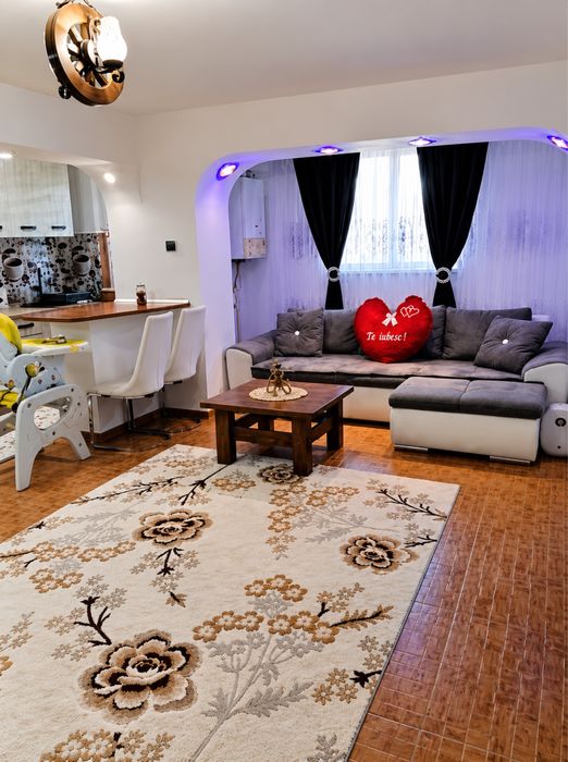 Apartament de inchiriat